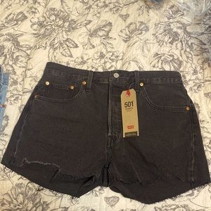 NEW Levi’s 501 black jean shorts.